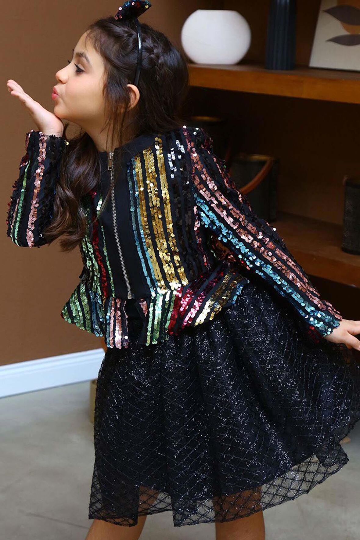 Kız Çocuk Pulpayet Detaylı Ceket ve Kabarık Tüllü Siyah Etekli Takım