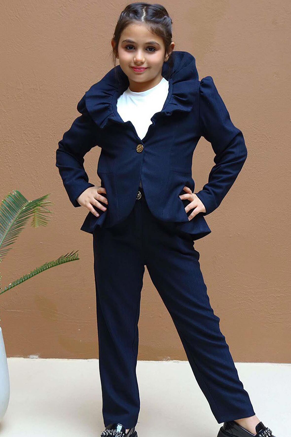 Kız Çocuk Yakası Fırfırlı Kloş Ceket, Lacivert Alt Üst Takım