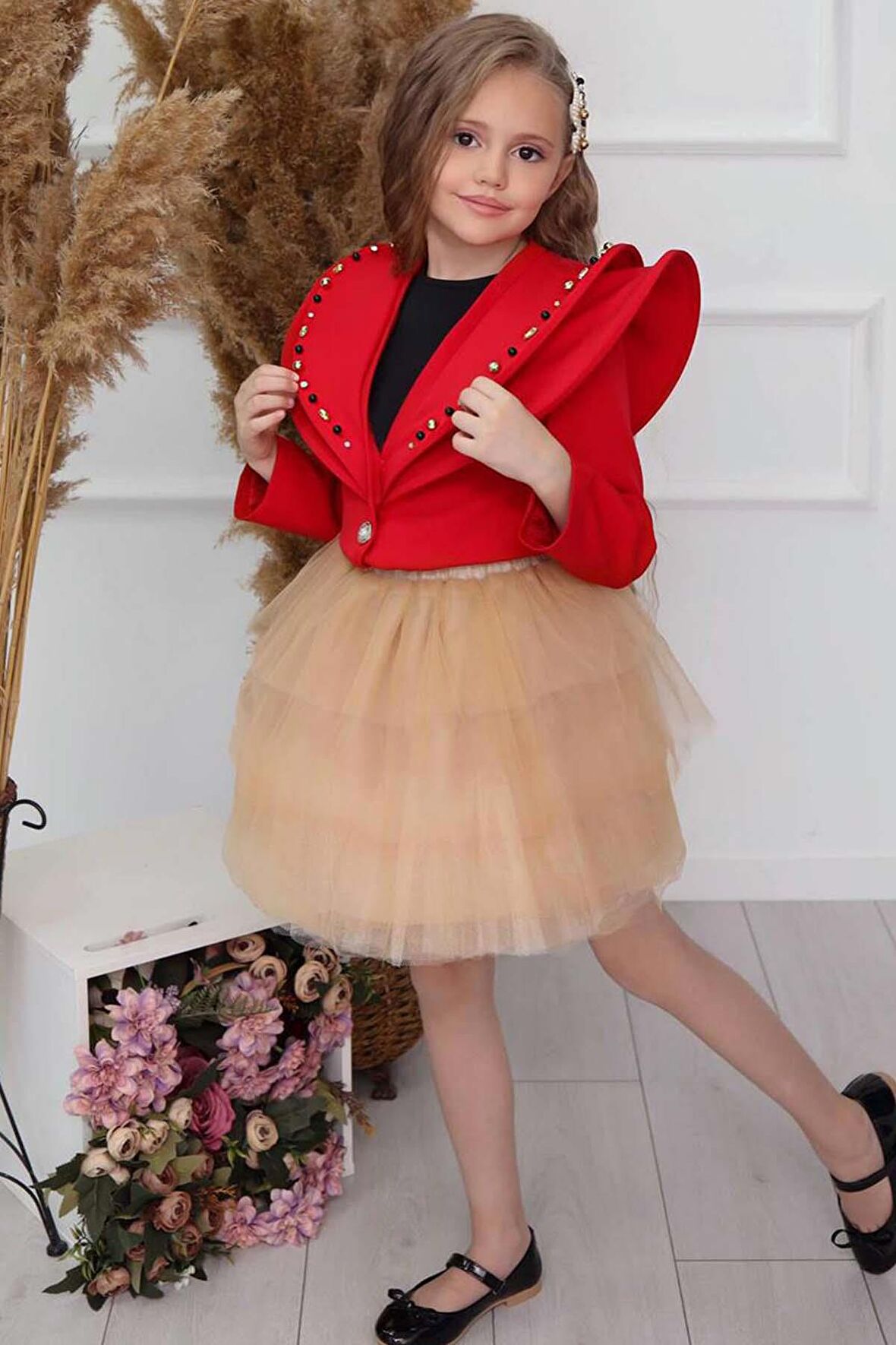 Kız Çocuk V Yaka ve Taş Detaylı Ceket Kırmızı Etekli Takım