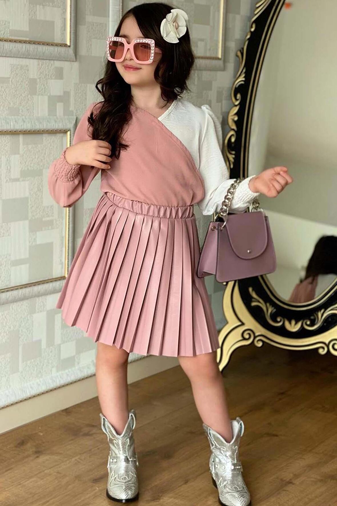 Kız Çocuk Çift Renkli Bluz, Piliseli Pembe Etekli Takım
