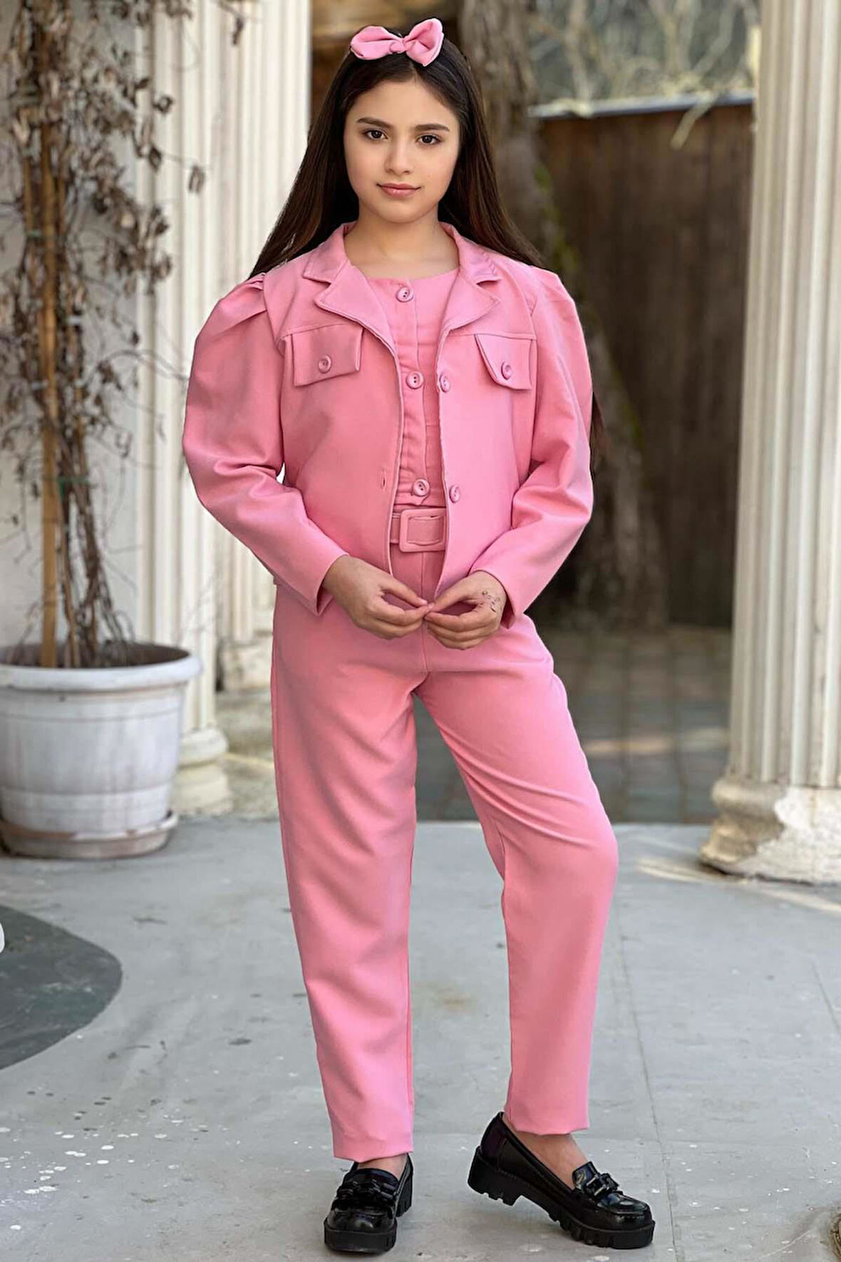 Kız Çocuk Kolsuz Penye Gömlek Cep Detaylı Blazer Ceket Kemerli Pantolon Pembe Alt Üst Takım