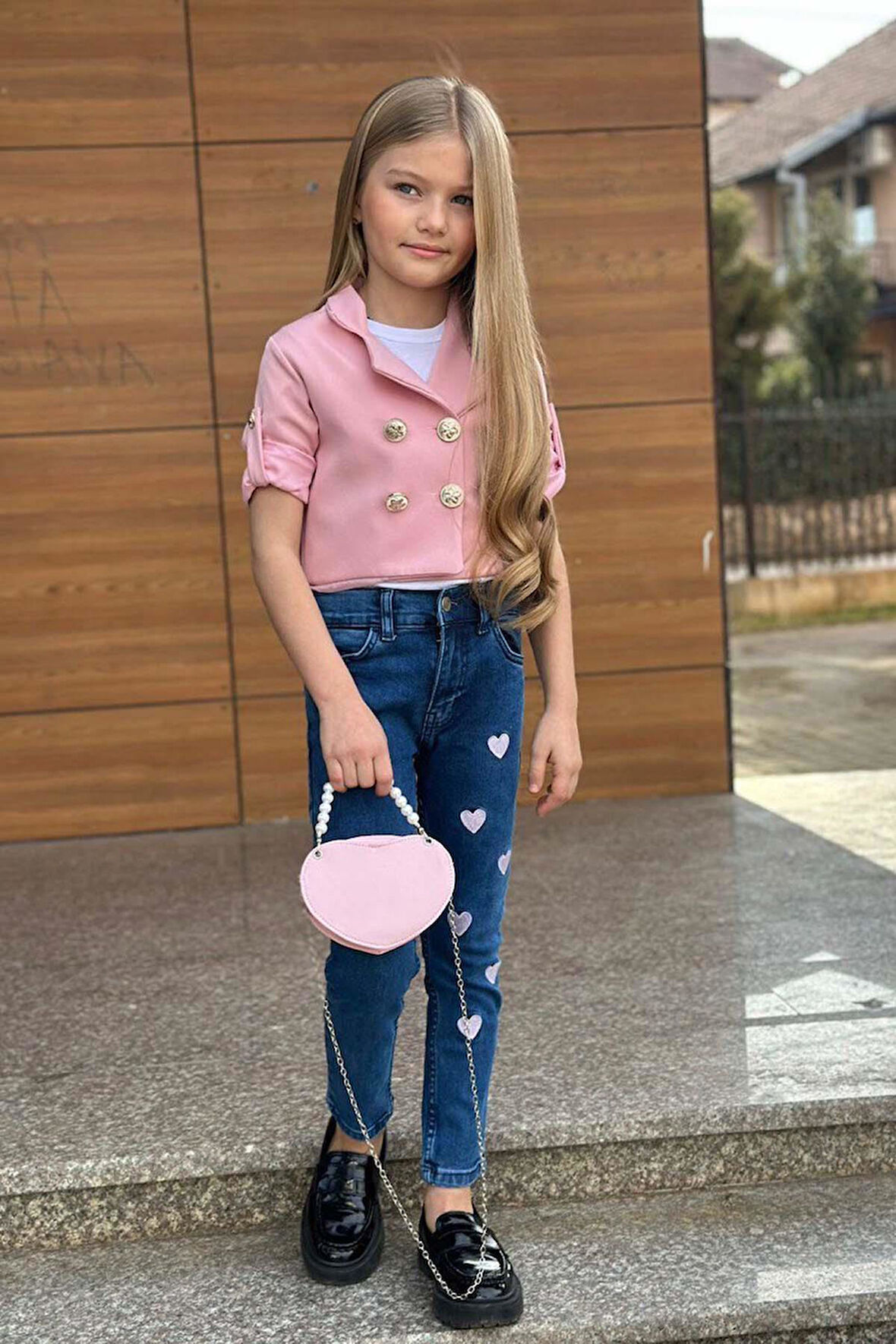 Kız Çocuk Gümüş Düğme Detaylı Pudra Blazer Ceket Kalp Detaylı Jean Pantolon Alt Üst Takım