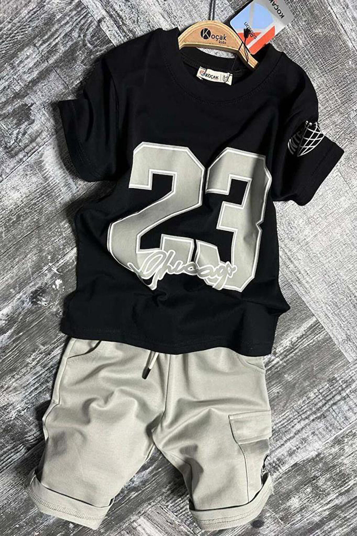 Erkek Çocuk Üzeri Sayı Baskılı Penye T-Shirt Kargo Cepli Şortlu Takım