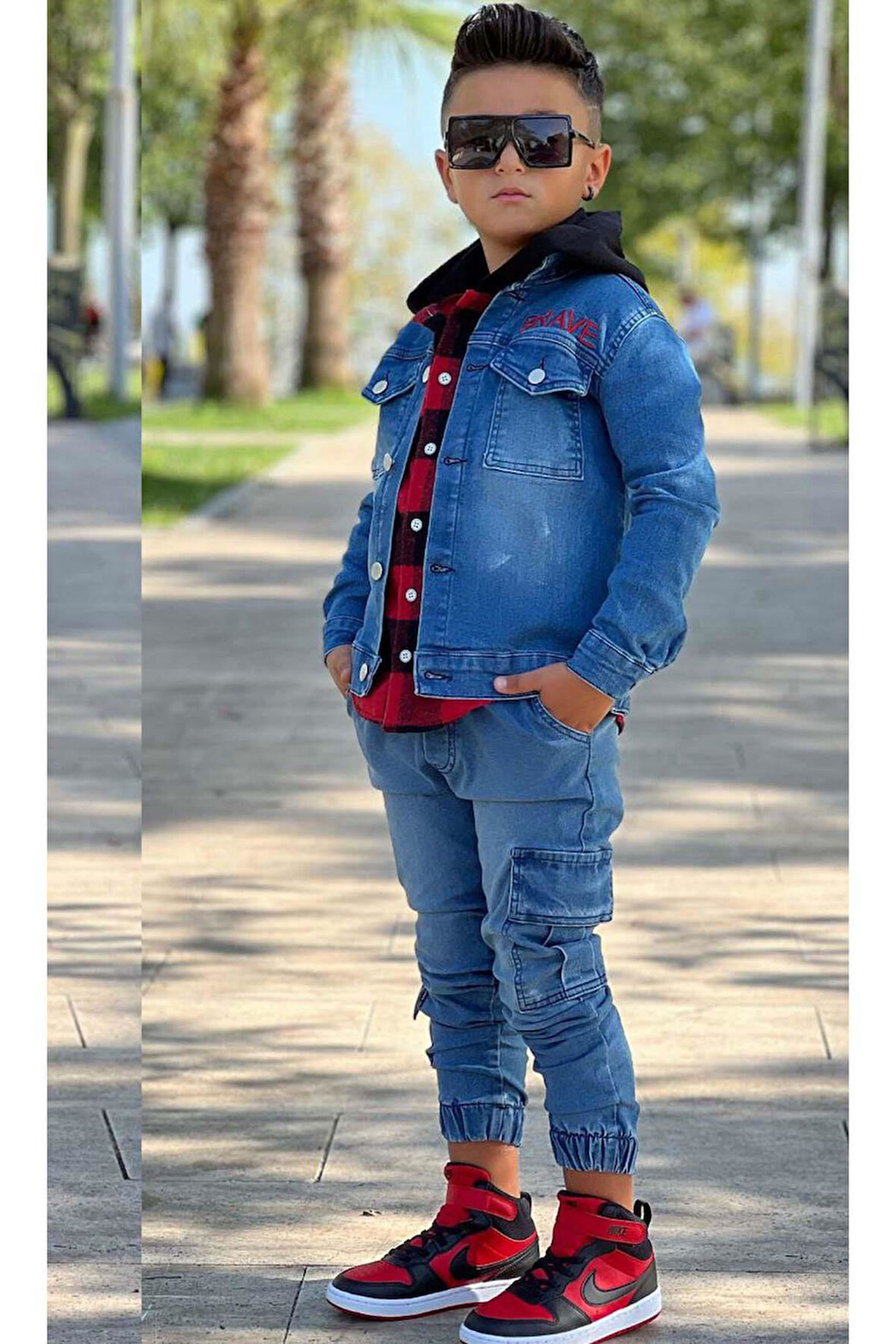 Erkek Çocuk Ekose Kapşonlu Kırmızı Oduncu Gömlek Sırtı Tiger Desen Ceket Kot Alt Üst Takım