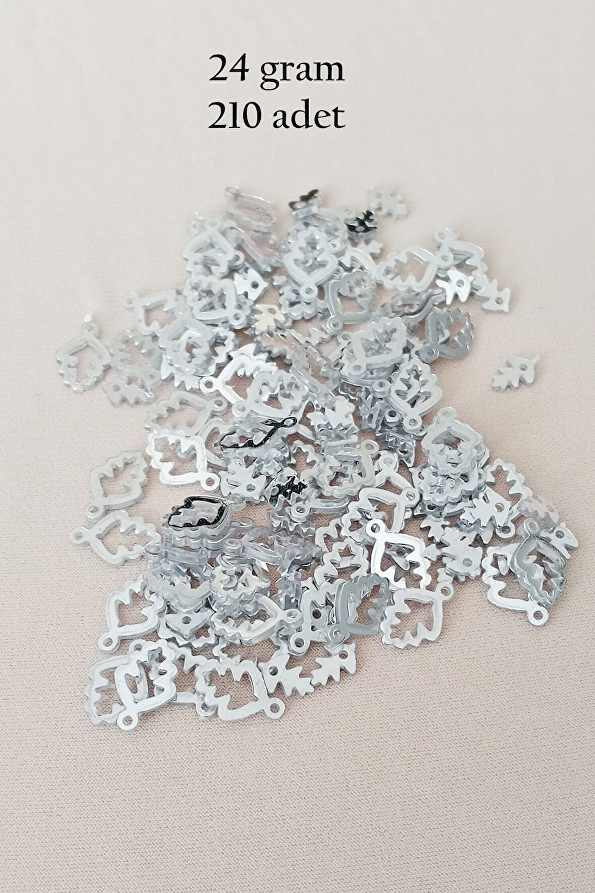 Oya Abiye Bileklik Kolye Pleksi Metalik Plastik Pul Gümüş Renk 24 gram 210 adet - BNC573