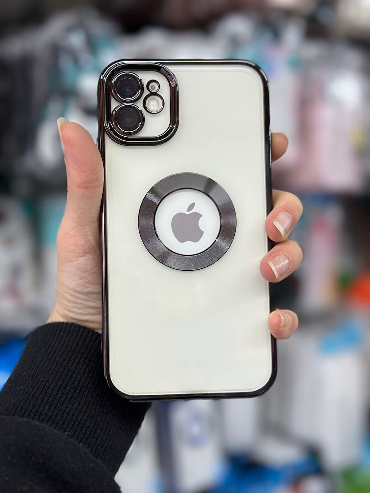 İPHONE 14 PRO UYUMLU OMEGA LAZER KESİM YUMUŞAK KILIF KAMERA KORUMALI ŞIK TASARIM SİLİKON ŞEFFAF KENAR MOR