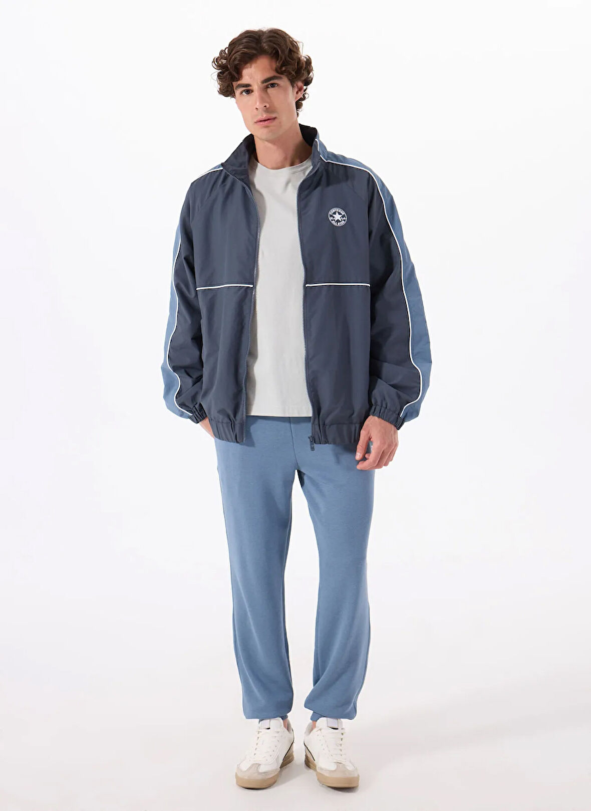 Converse 10023873.480 CONVERSE GO-TO EMBROID Mavi Lastikli Bel Regular Fit Düz Erkek Eşofman Altı