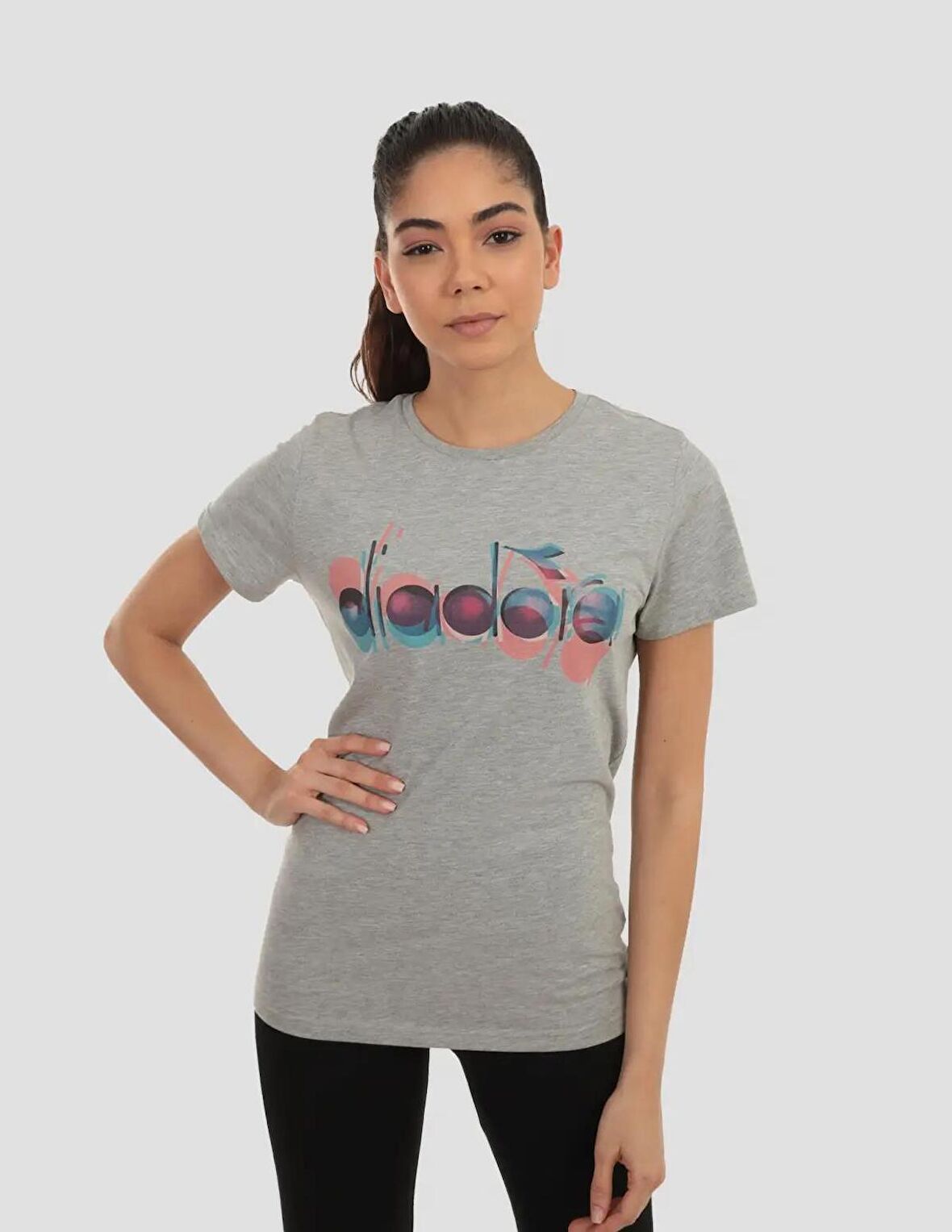 Diadora 502.176088-C5493 Iconic Kadın Tişört