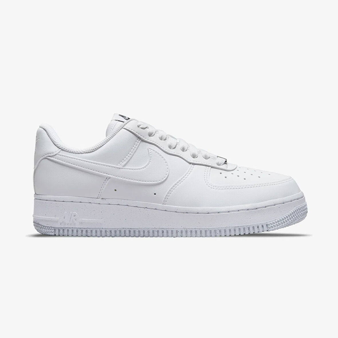 Nike Air Force 1 07 Next Nature unisex Beyaz Spor Ayakkabı