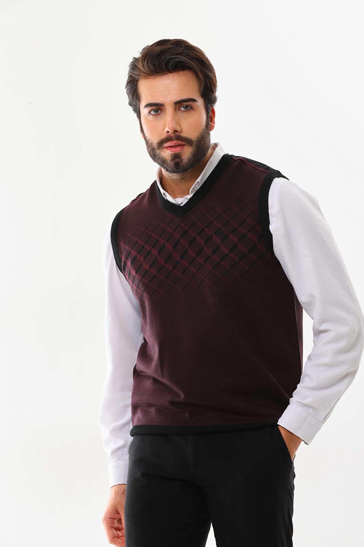 Pelikan Erkek Çizgili V Yaka Süveter 9606 Bordo