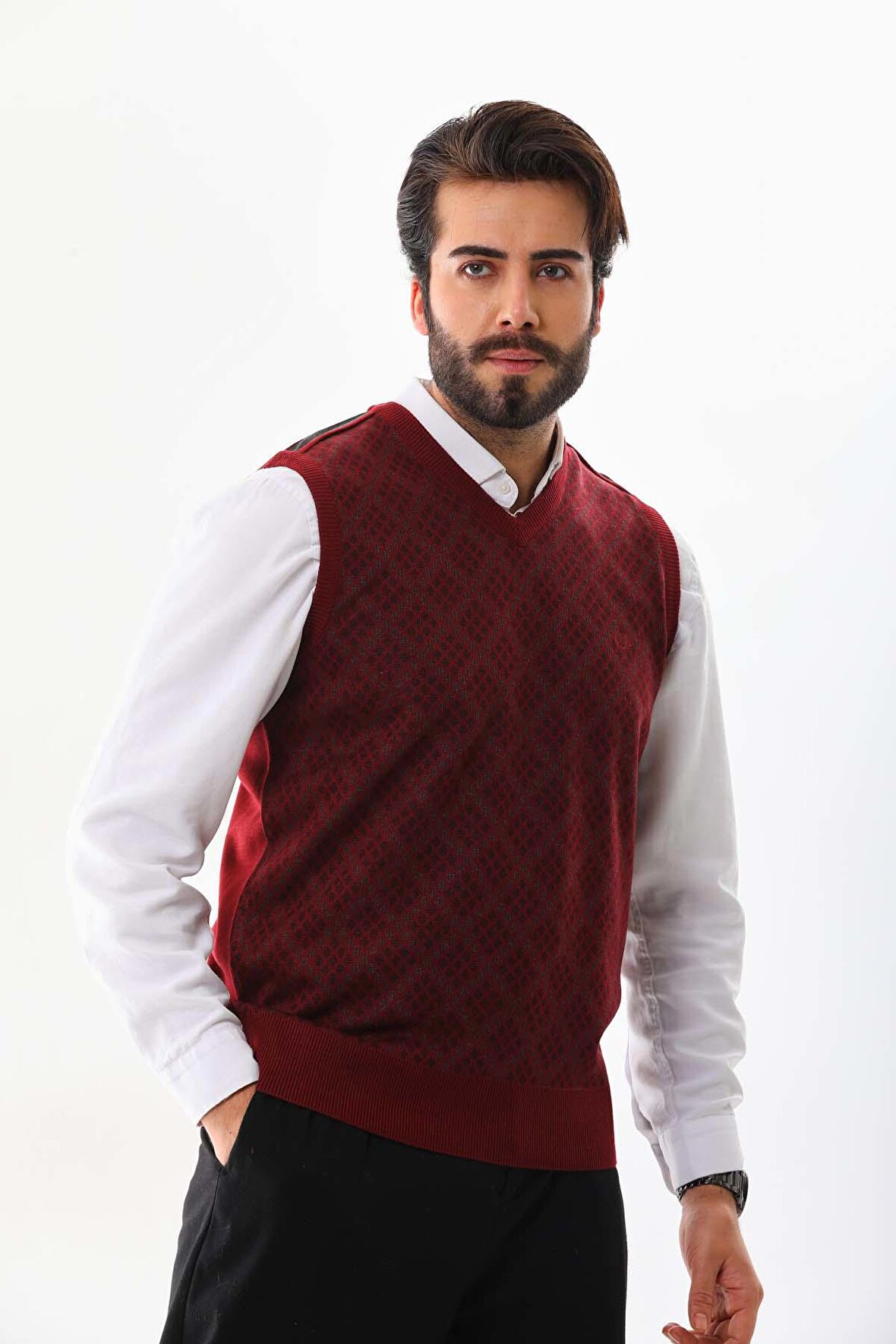 Pelikan Erkek V Yaka Desenli Süveter 9614 Kiremit