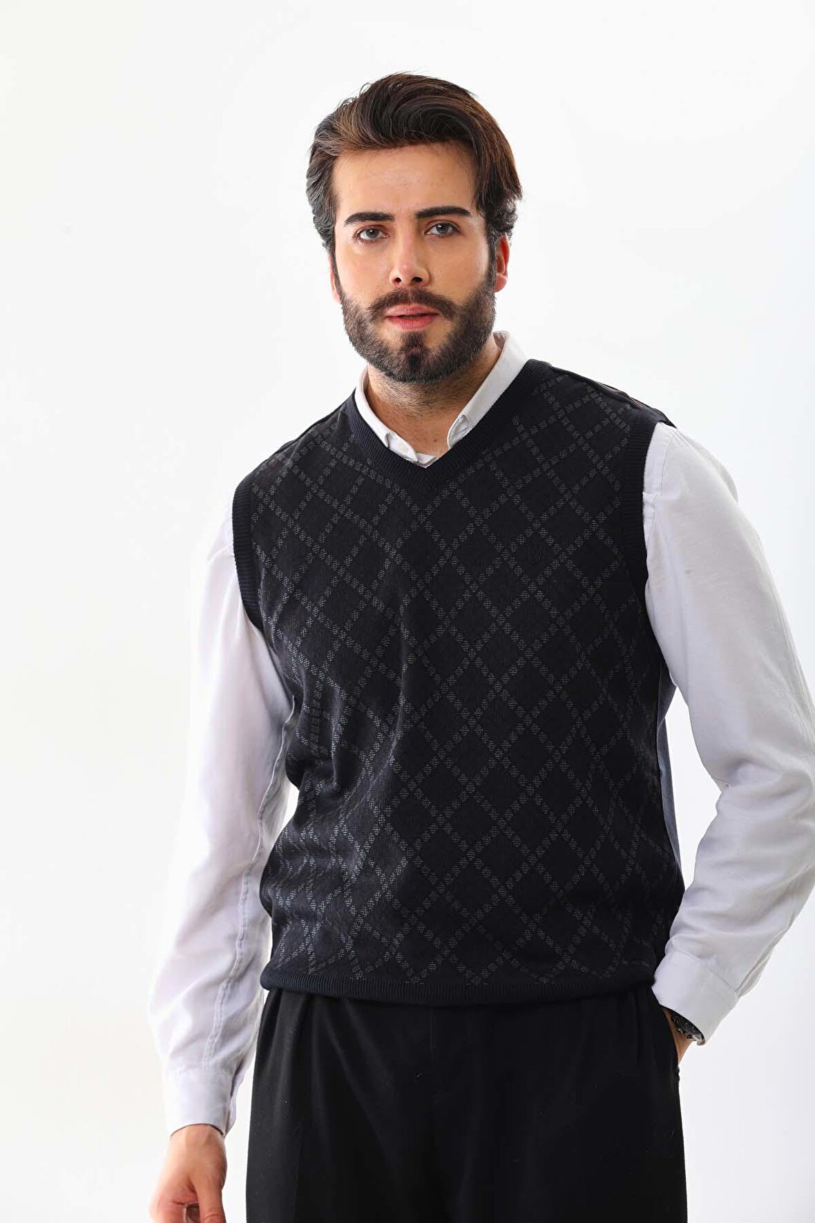 Pelikan Erkek V Yaka Desenli Süveter 9614 Lacivert