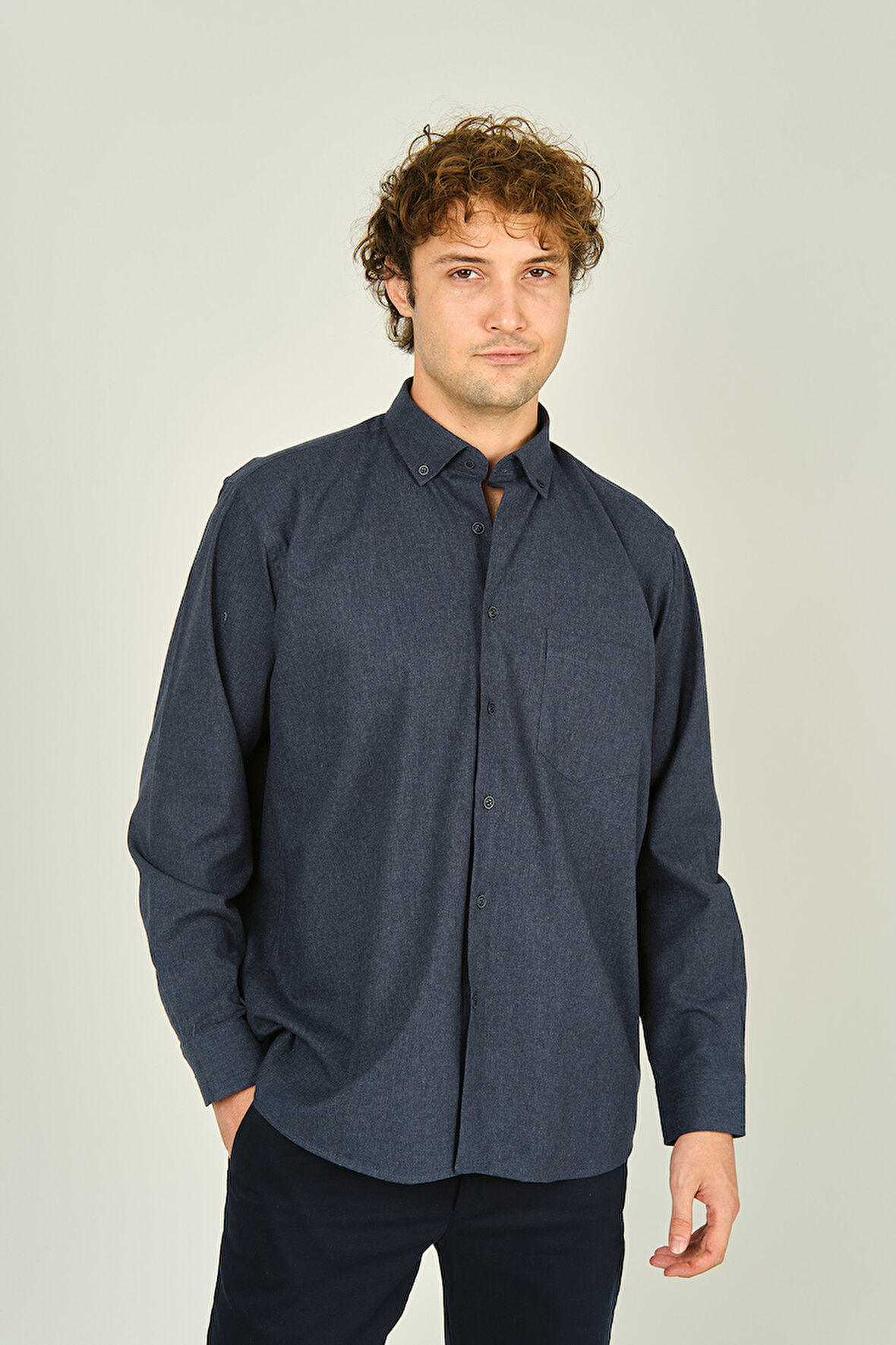 Mugi Erkek Uzun Kollu Tek Cepli %100 Pamuk Gömlek 4100 Indigo