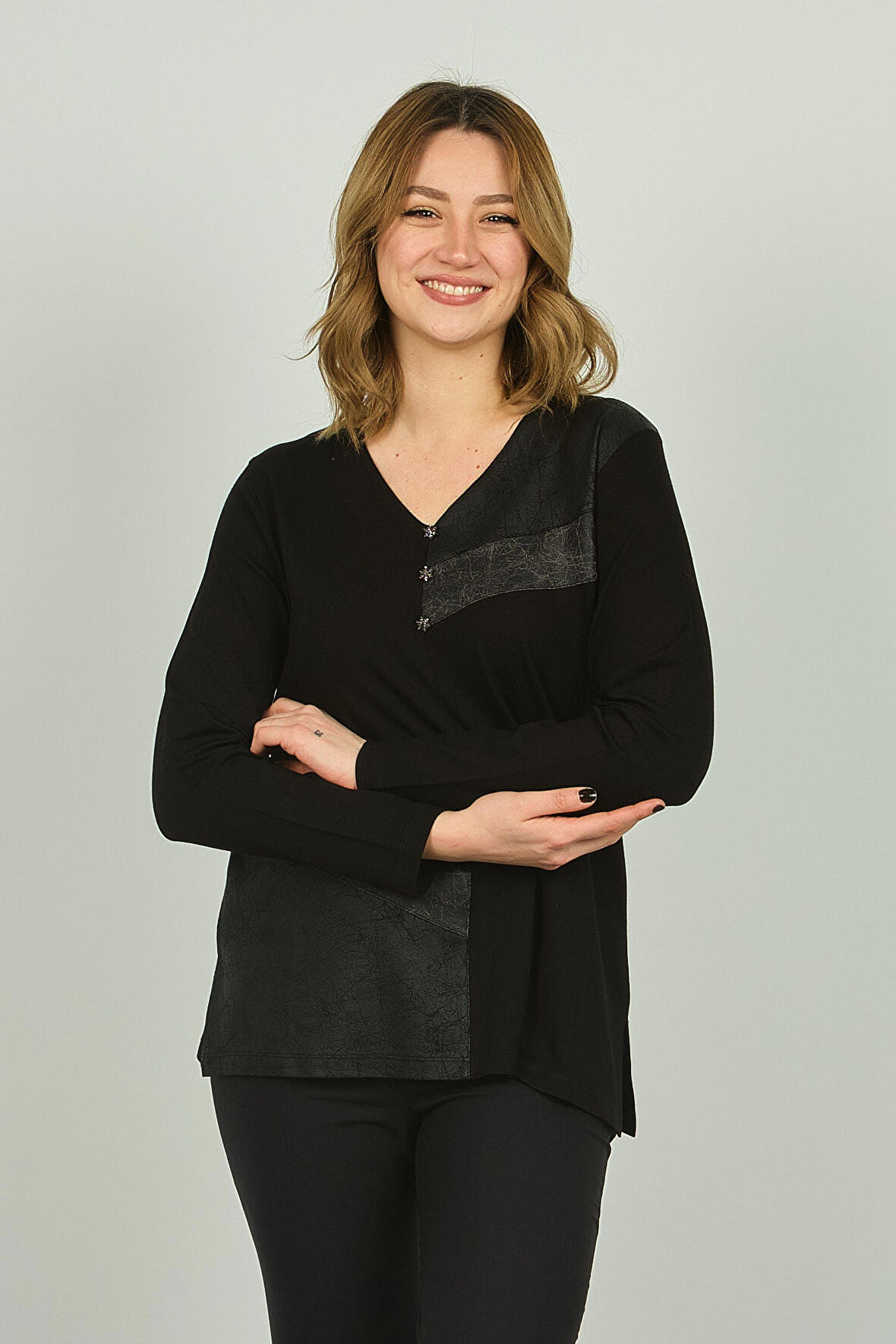 Detay Triko Kadın V Yaka Suni Deri Detaylı Uzun Kol Bluz 4551 Siyah