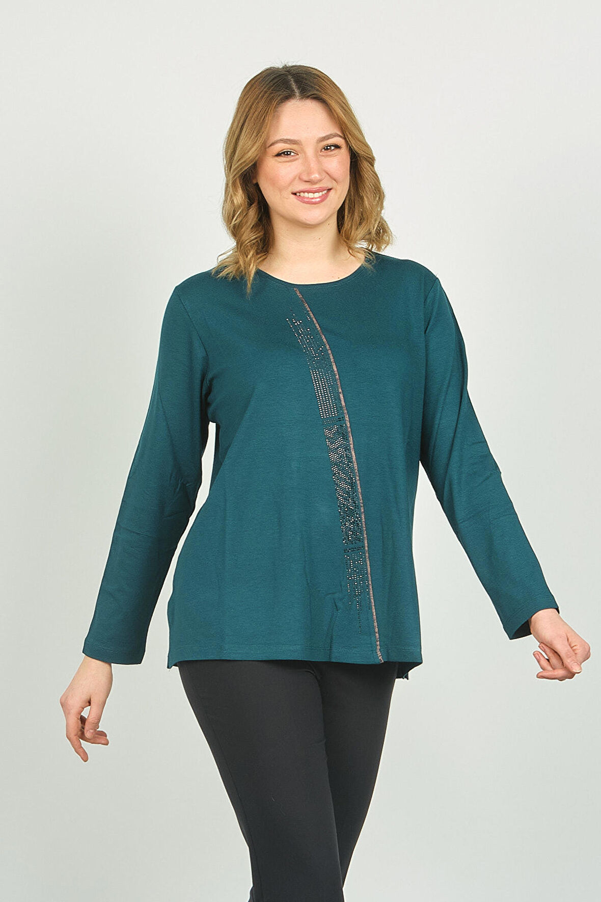 Detay Triko Kadın Bisiklet Yaka Taş İşlemeli Uzun Kol Bluz 4565 Zümrüt
