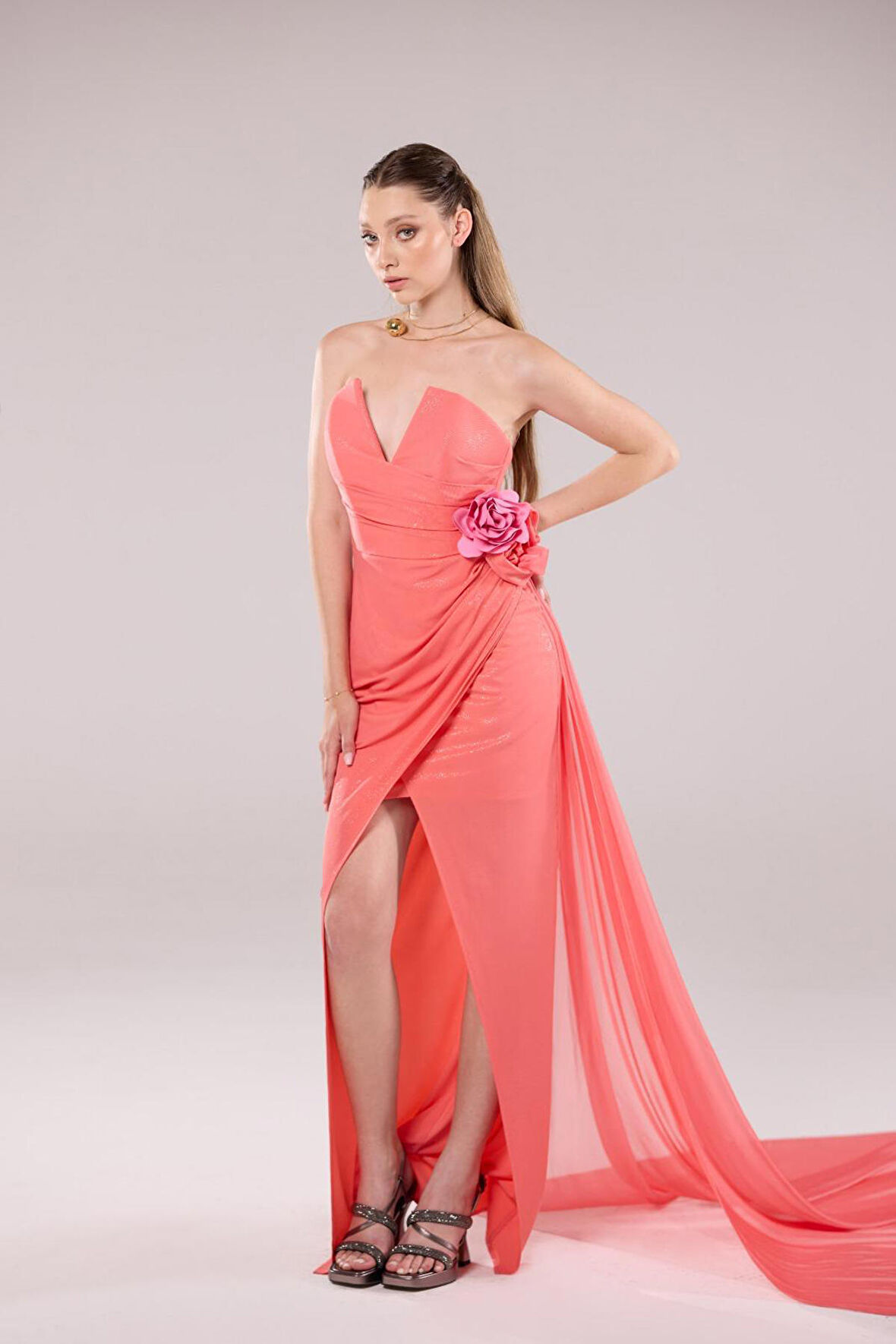 Degz Kadın Straplez Derin V Yaka Uzun Abiye Elbise 55499-02 Karides