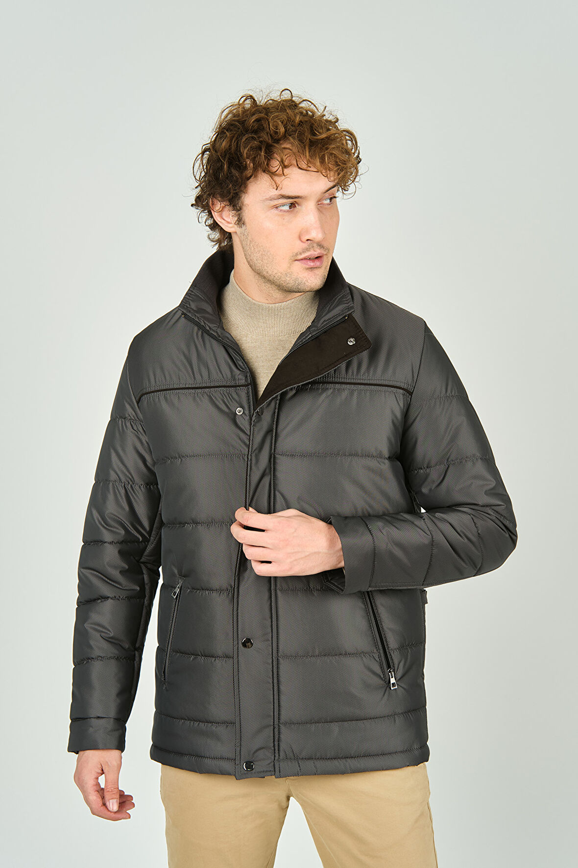 Daynax Erkek İçi Kürklü Dik Yaka Çıtçıt ve Fermuar Kapamalı Mont Kaban 5300 Füme