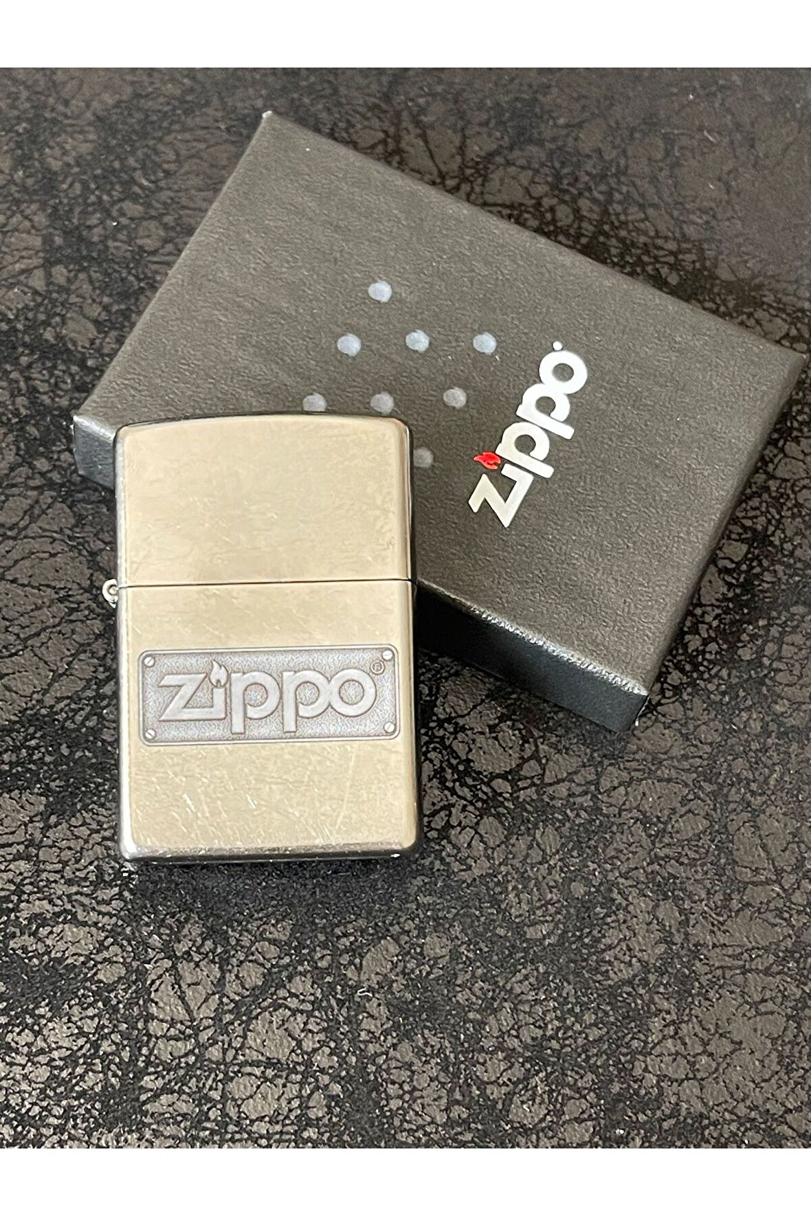 Zippo Yazılı Çakmak 