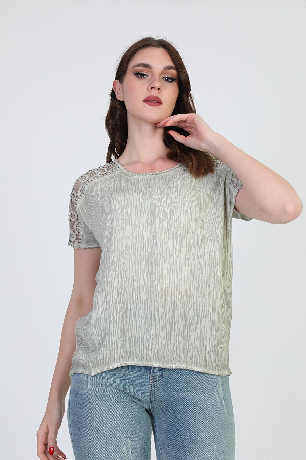 Ella Camelia Kadın Omzu Dantel Detaylı Bluz 5010062 Yeşil
