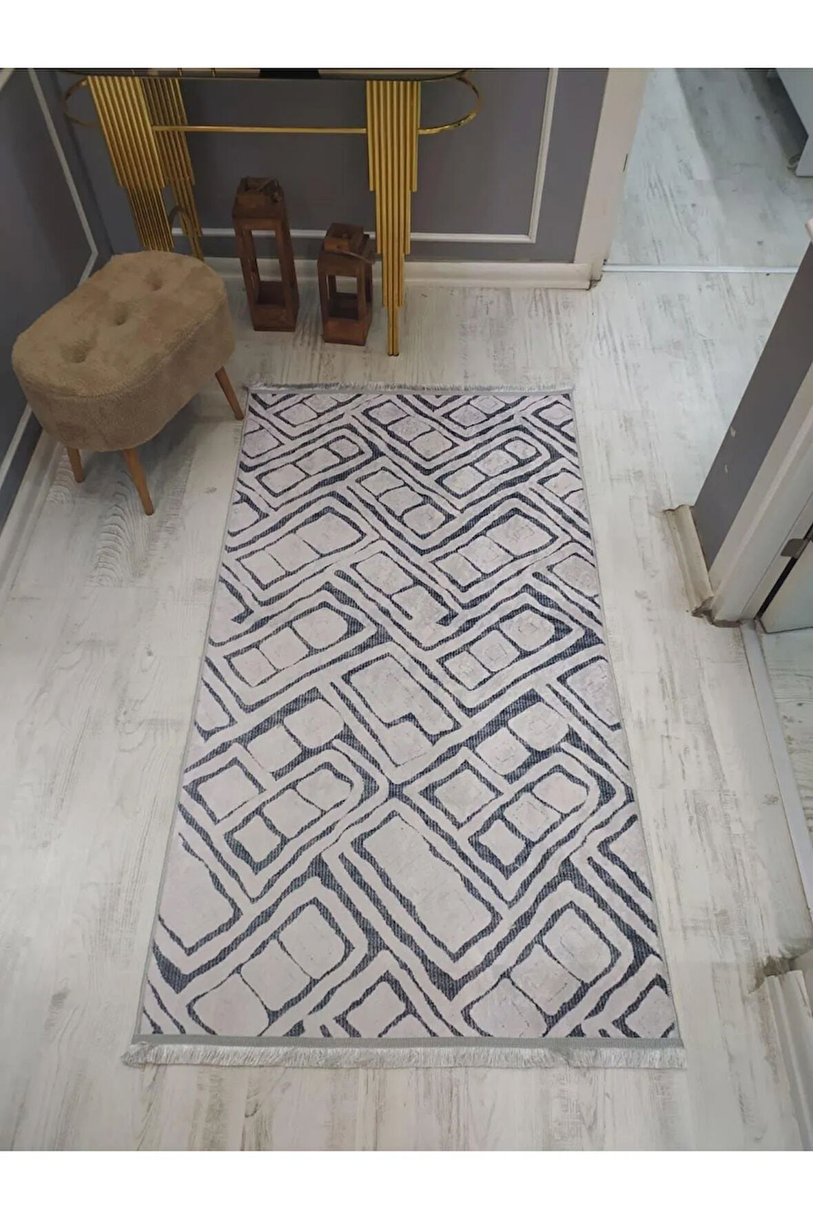 Kaymaz Tabanlı Yıkanabilir Modern Geometrik Desenli Dokuma Taban Halı