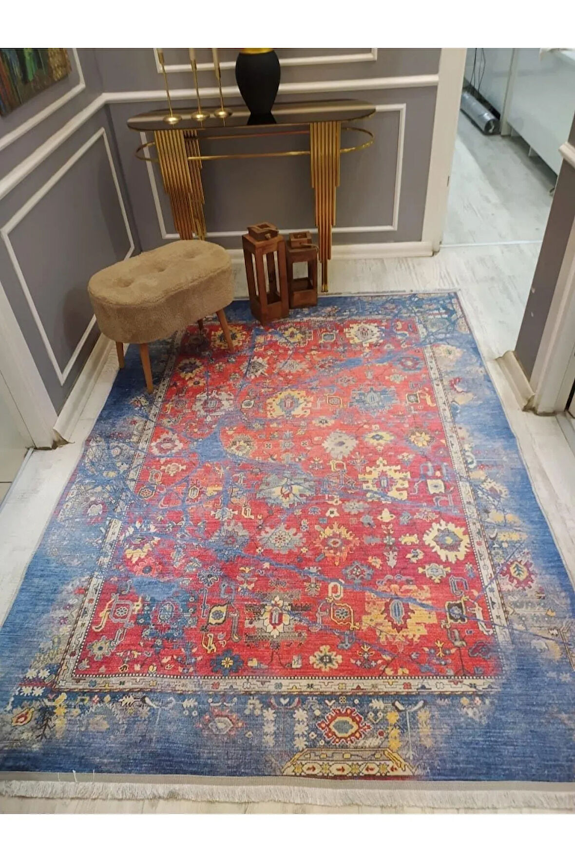 Kaymaz Tabanlı Yıkanabilir Eskitme Klasik Desenli Dokuma Taban Halı
