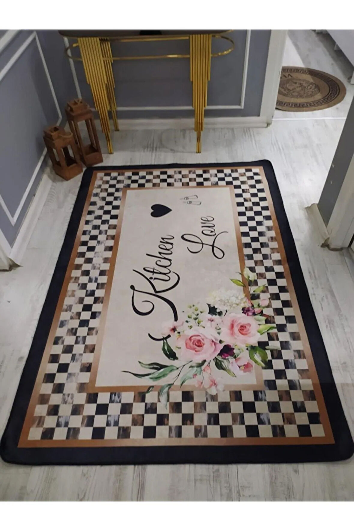 Kaymaz Tabanlı Yıkanabilir  Kitchen Love Desenli Dokuma Taban Halı