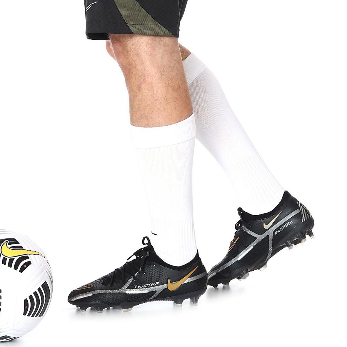 Nike Phantom GT2 Elite FG - Siyah Profesyonel Futbol Kramponu - CZ9890-007