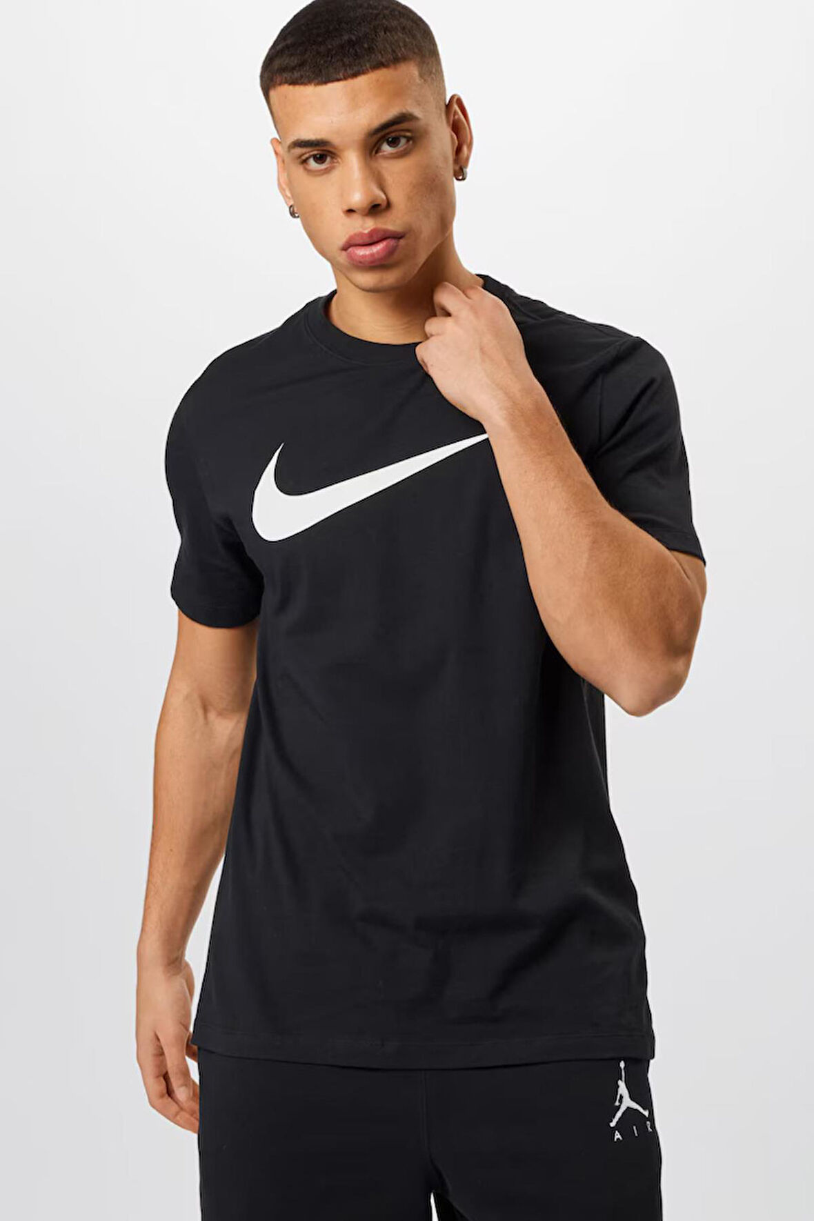 Nike Sportswear Clup Swoosh Siyah Erkek Spor Tişört 