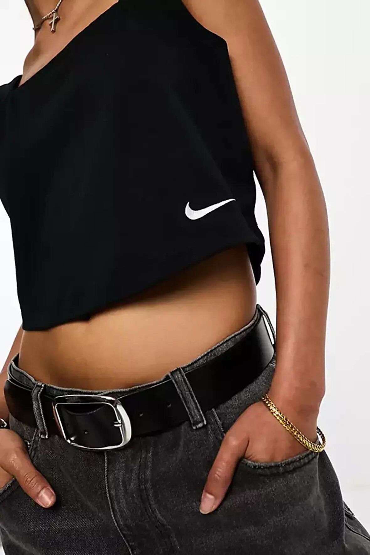 Nike Sportswear Jersey Kadın Siyah Kolsuz T-Shirt