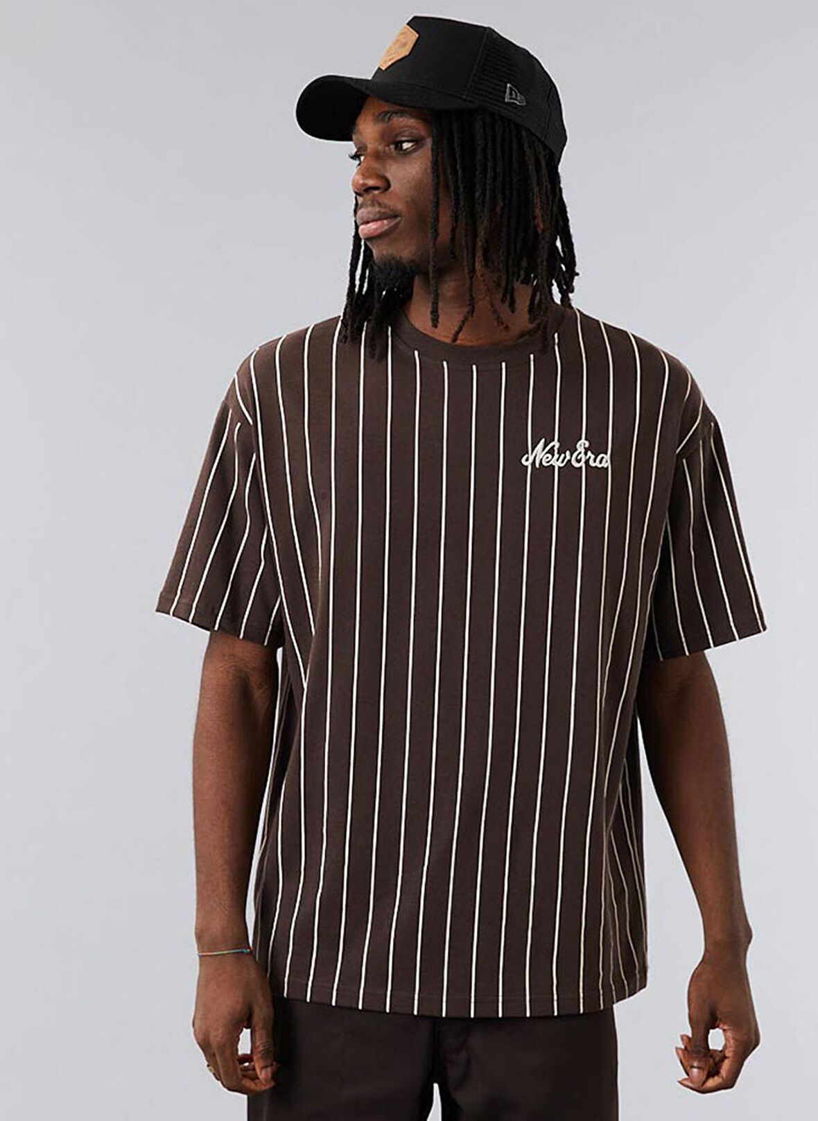 New Era Bisiklet Yaka Düz Kahve Erkek T-Shirt 60284644-OVERSIZED PINSTRIPE TEE NE