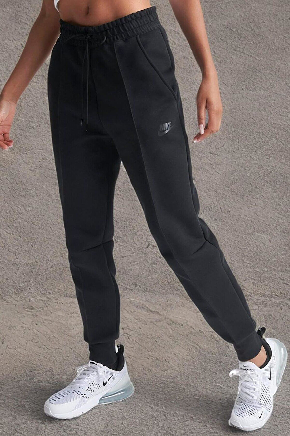 Nike Tech Fleece Jogger Siyah Kadın Eşofman Altı 