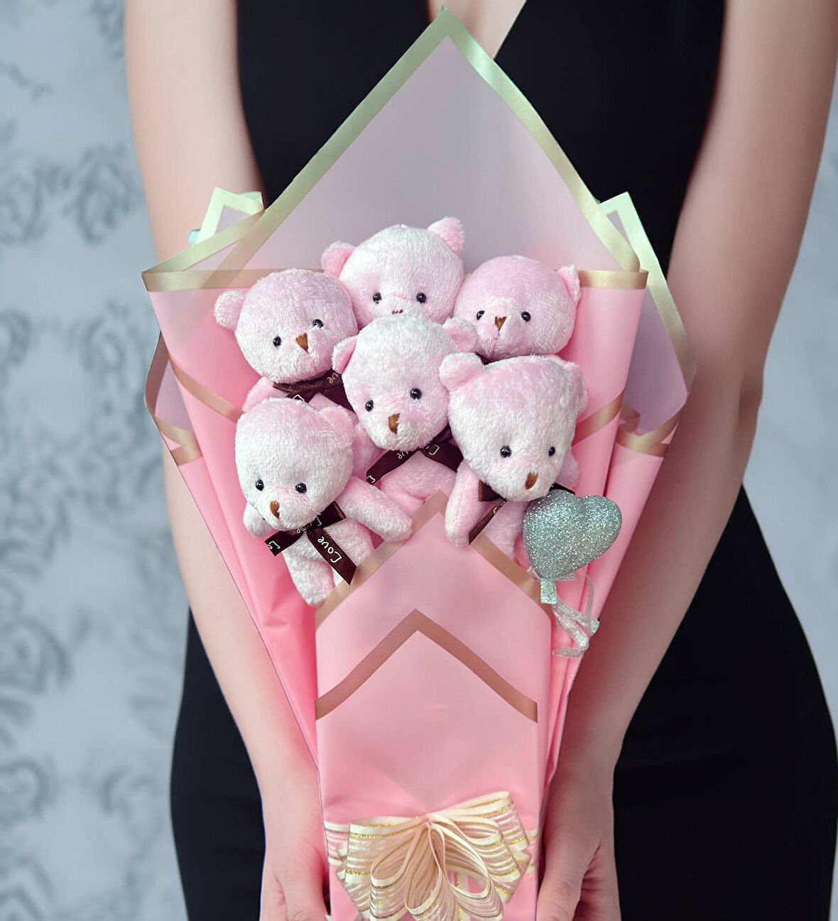 Sole Sevgiliye Özel Pembe Konsept Romantik Peluş Ayıcık Buketi