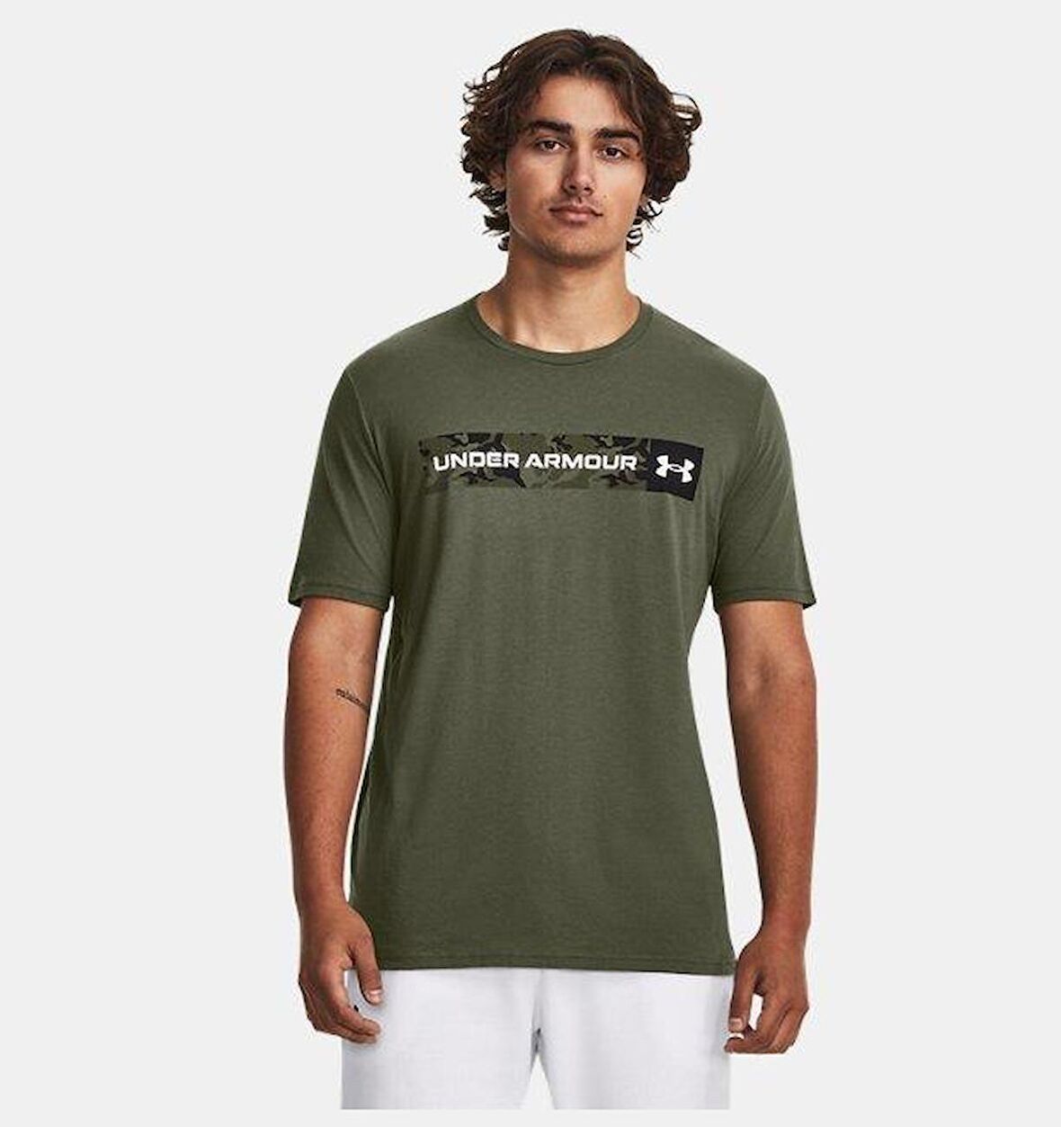 Under Armour UA Camo Chest Stripe SS Erkek T-Shirt