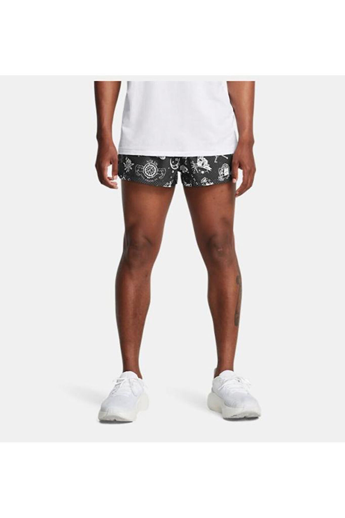 UA WE RUN 2'' SHORT 1383415-001