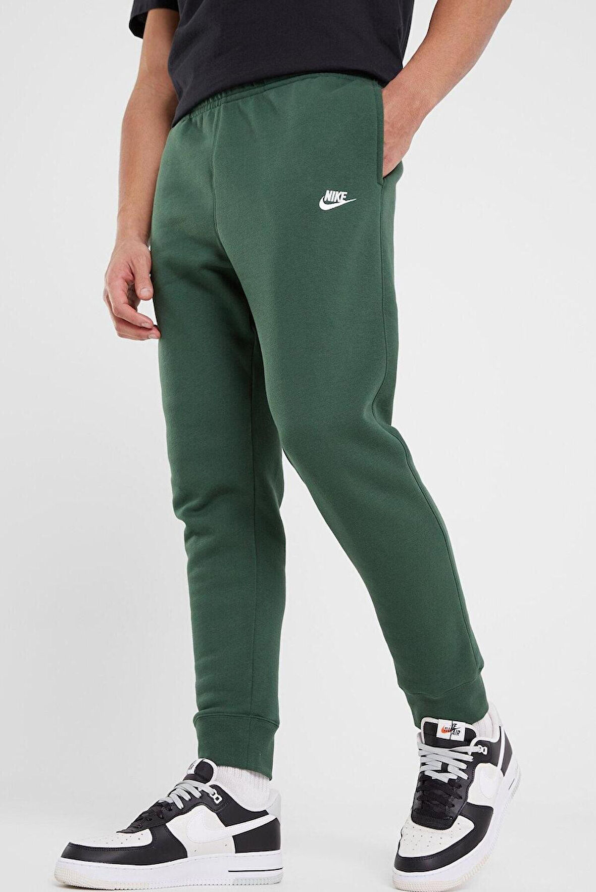 Nike Nsw Clup Jogger Erkek Yeşil Şardonlu Eşofman Altı 