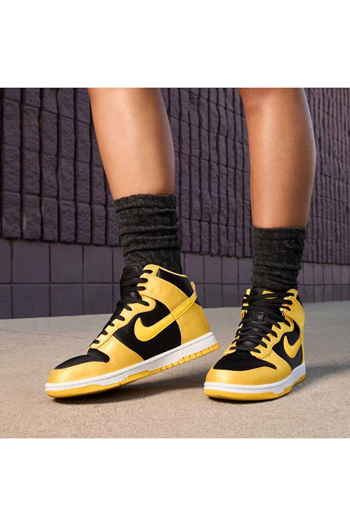 Dunk High Kadın Sarı Sneaker Ayakkabı