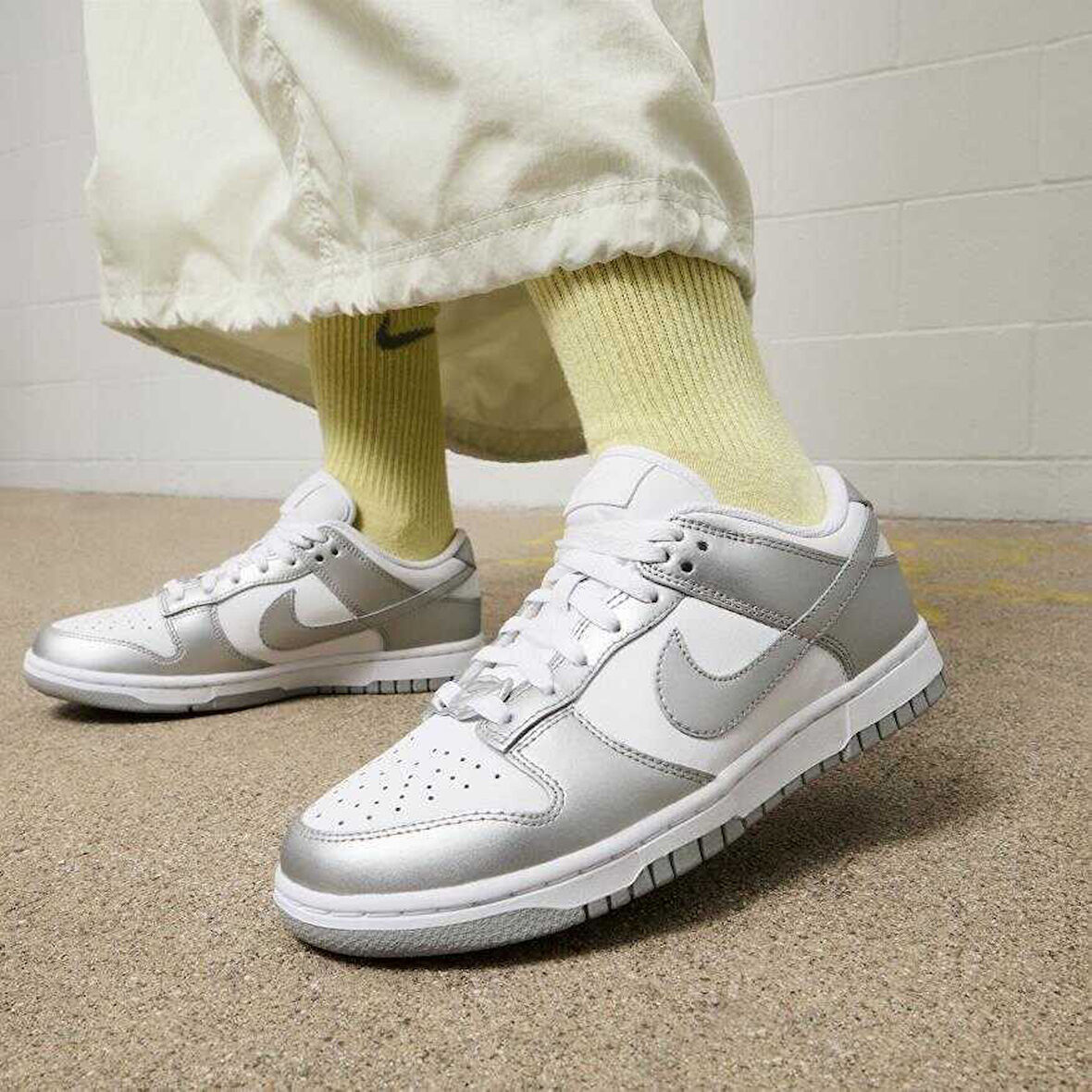 Nike Dunk Low Metallic Silver Gri Beyaz Sneaker Ayakkabı FV1311-100