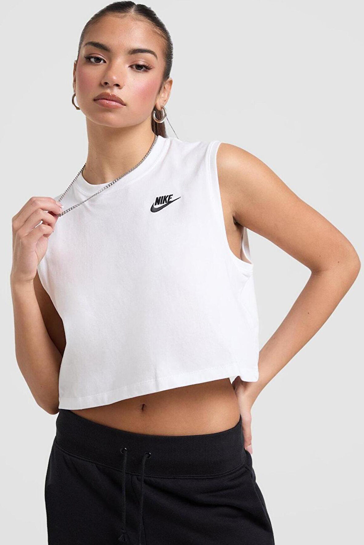 Nike Sportswear Clup Crop Sl Tee Kadın Beyaz Pamuklu Crop Tişört