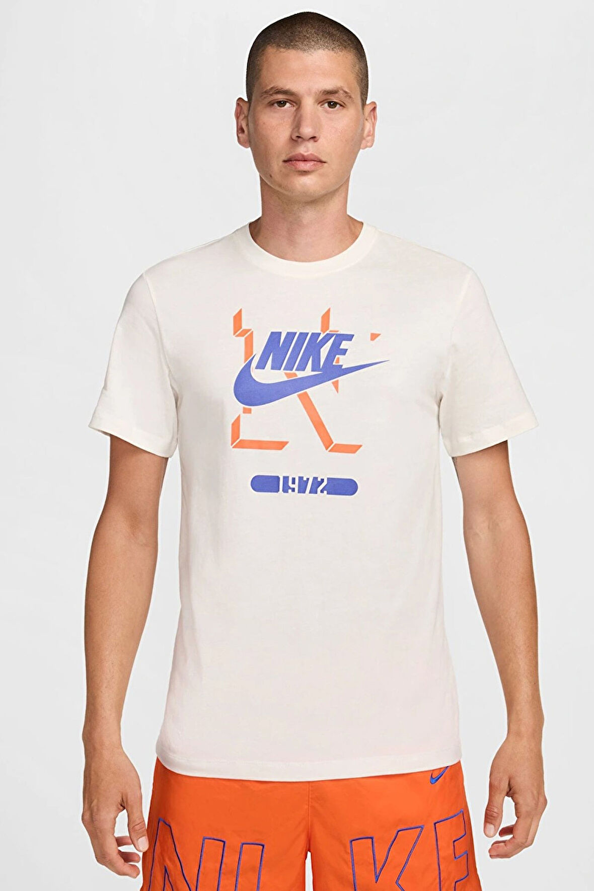 Nike M Nsw Tee 6 Mo Futura Erkek Tişört FZ5375-133