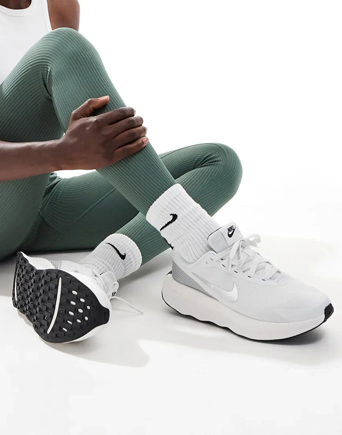 NİKE PROMİNA PREMİUM KADIN YÜRÜYÜŞ VE KOŞU AYAKKABISI-FZ2093-100