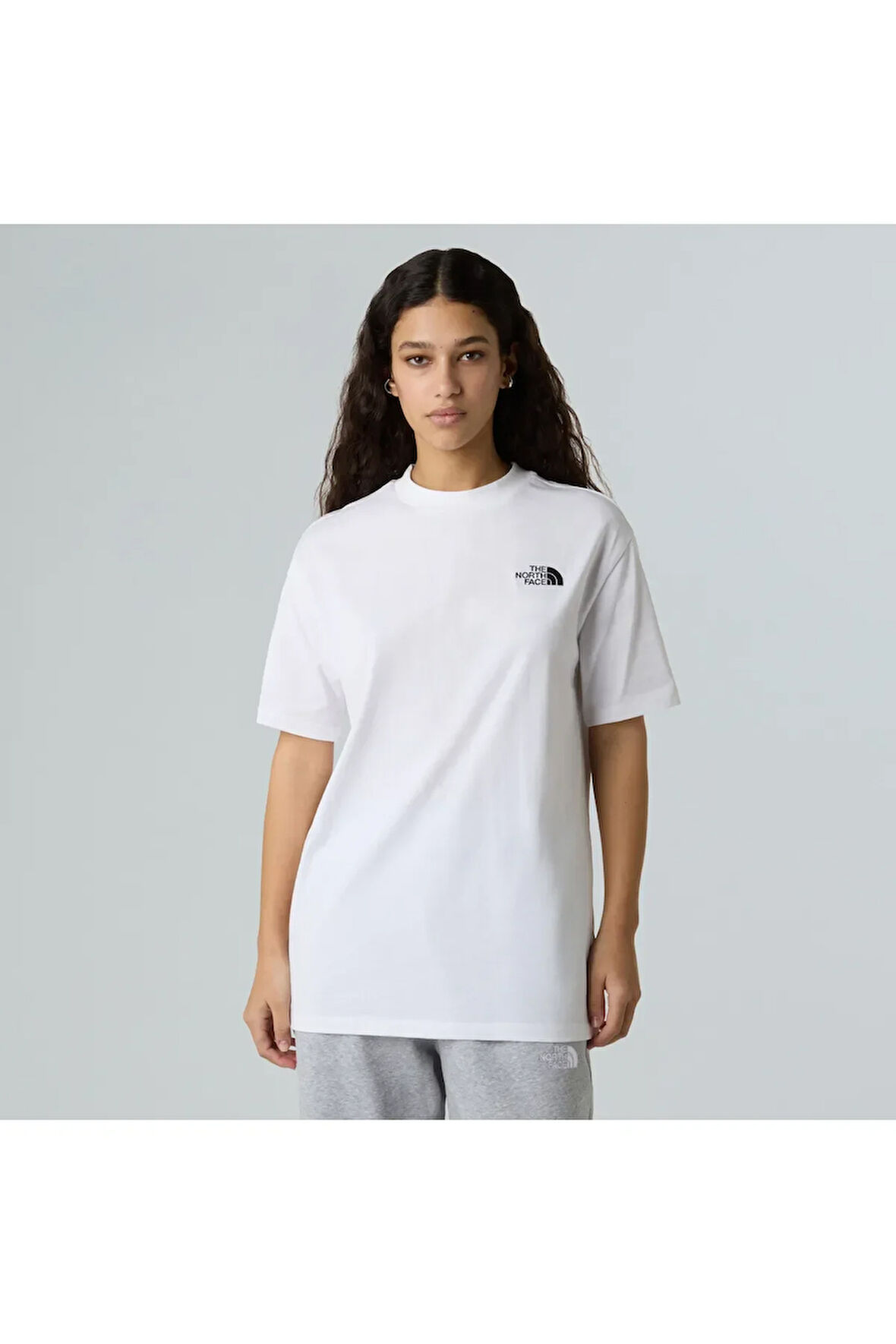 W Ss Essentıal Oversıze Tee Kadin Beyaz Tshirt Nf0a87nqfn41