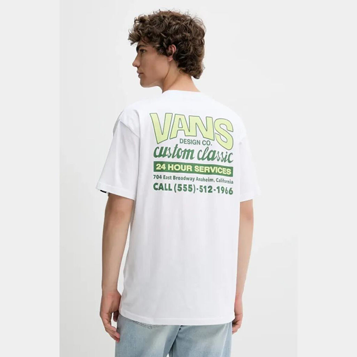 Vans Shop Front SS Erkek Tişört VN000M60WHT1