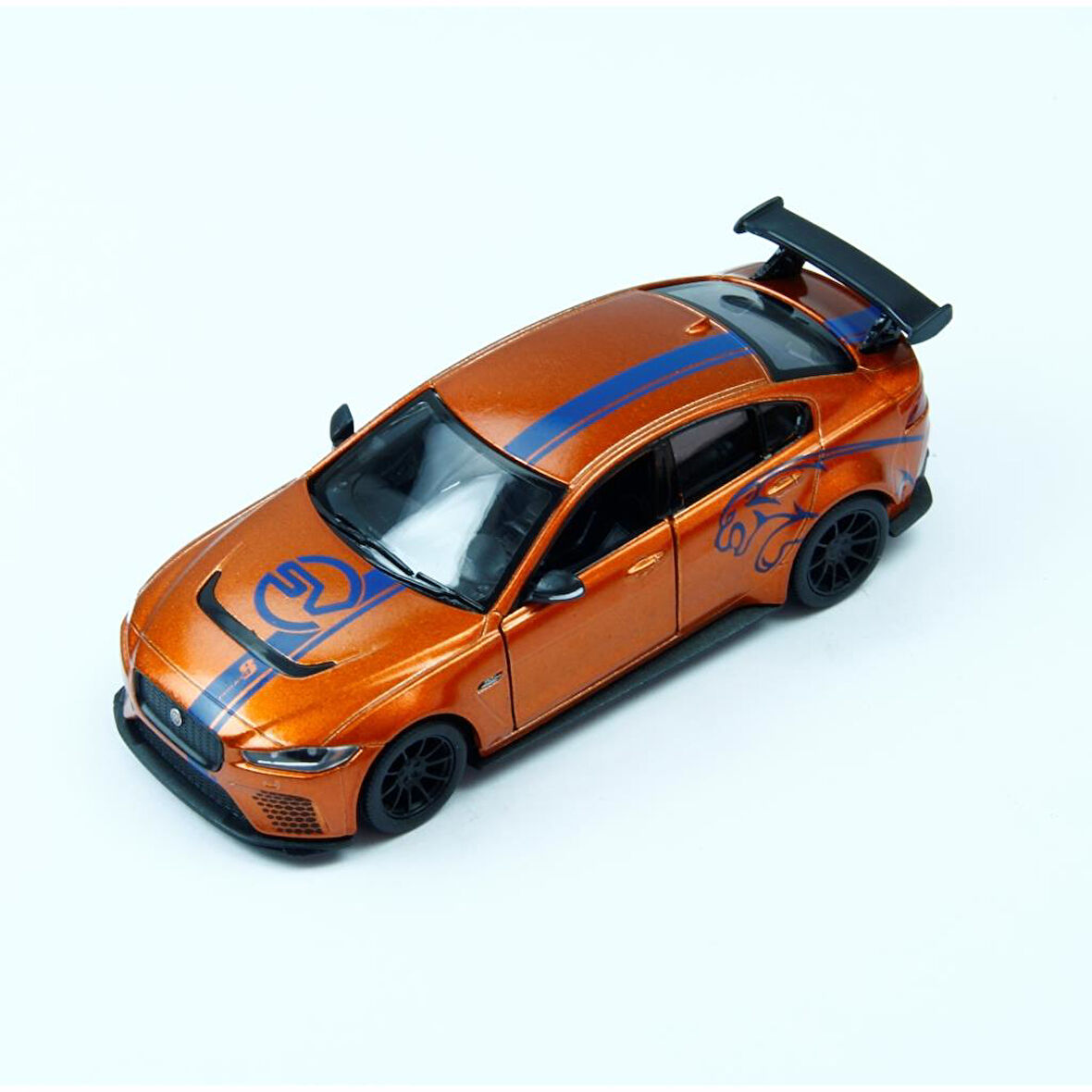 CEKBIRAK JAGUAR XE SV PROJECT 8 (Desenli)