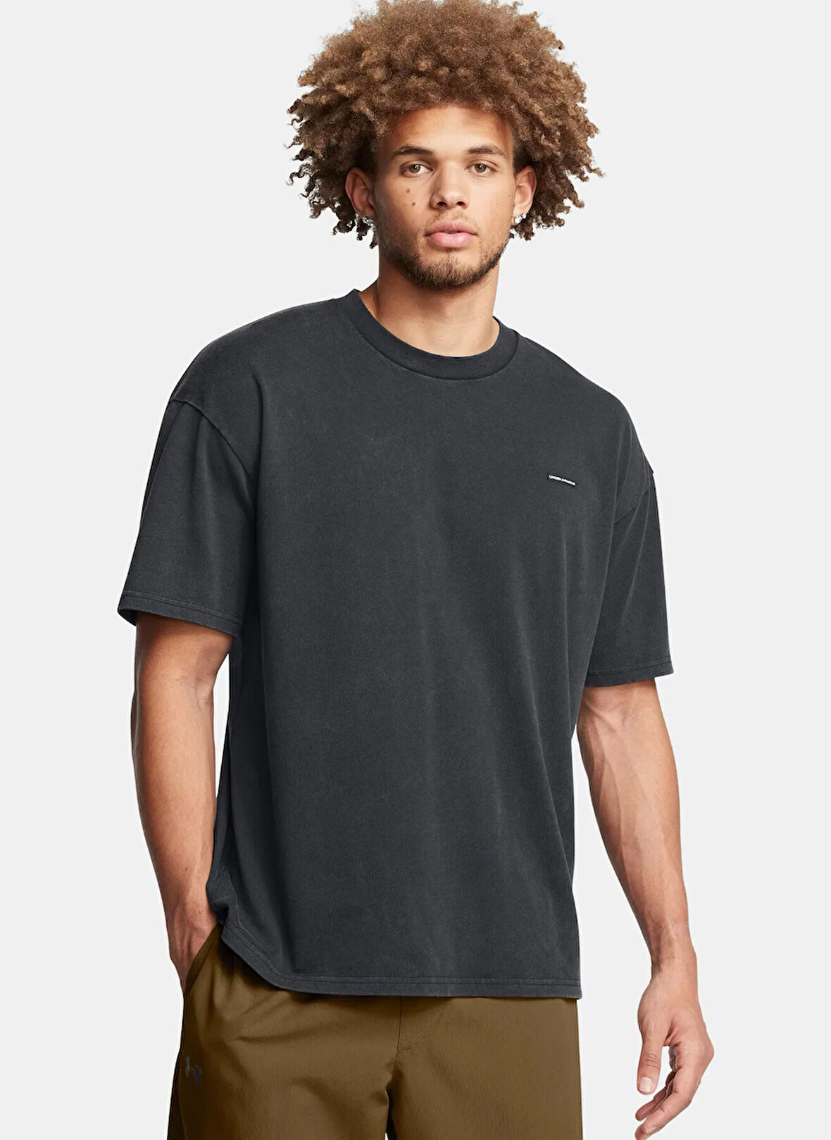 Under Armour 1389147-001-UA M HW OS LOGO WASH SS Siyah Bisiklet Yaka Normal Düz Erkek T-Shirt