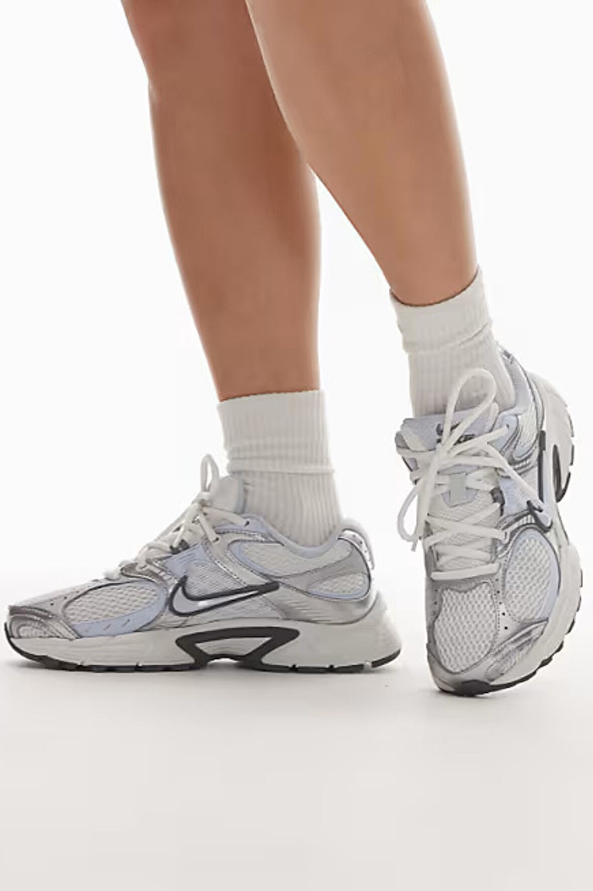 Nike V5 Rnr Gri Kadın Günlük Spor Ayakkabı