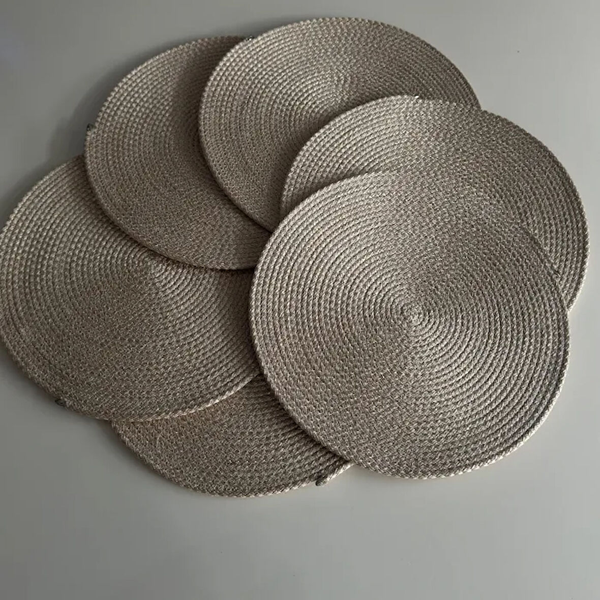 Uretti - Ayşe 4723 - El Yapımı 6'lı Supla - Bej - 32 x 32 cm