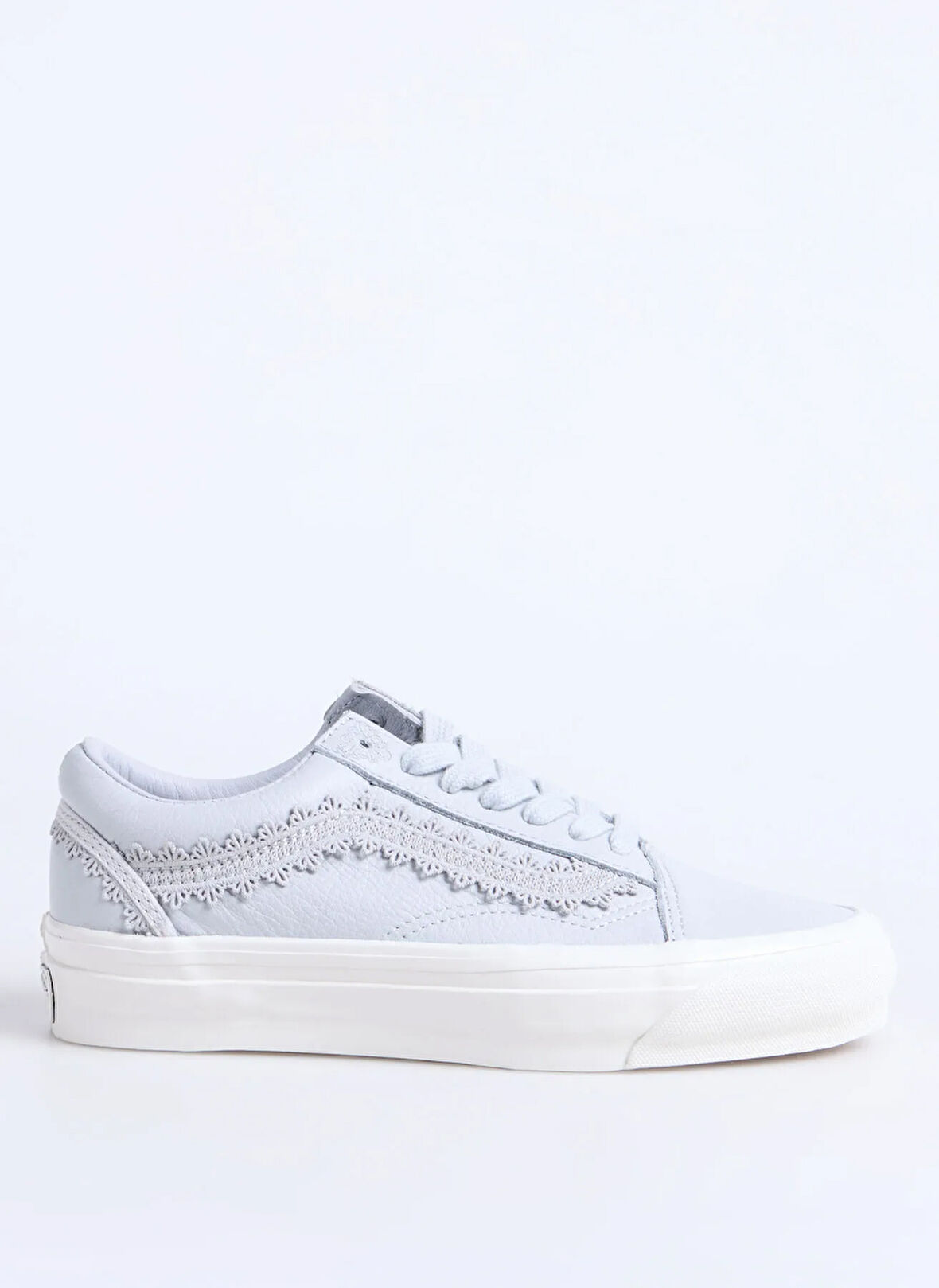 Vans VN000VB3BXC1-LX Old Skool Gri Deri Kadın Lifestyle Ayakkabı