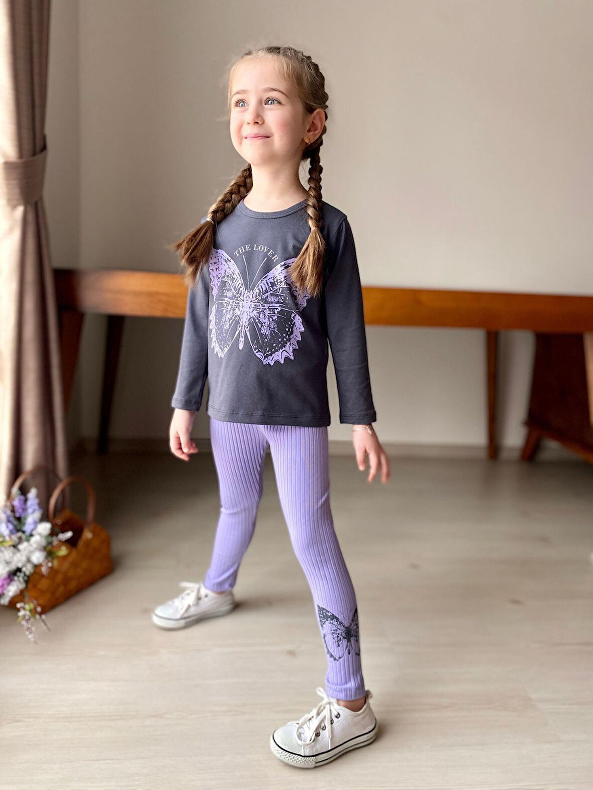 KELEBEK BASKI FİTİLLİ  KIZ TAYT TAKIM