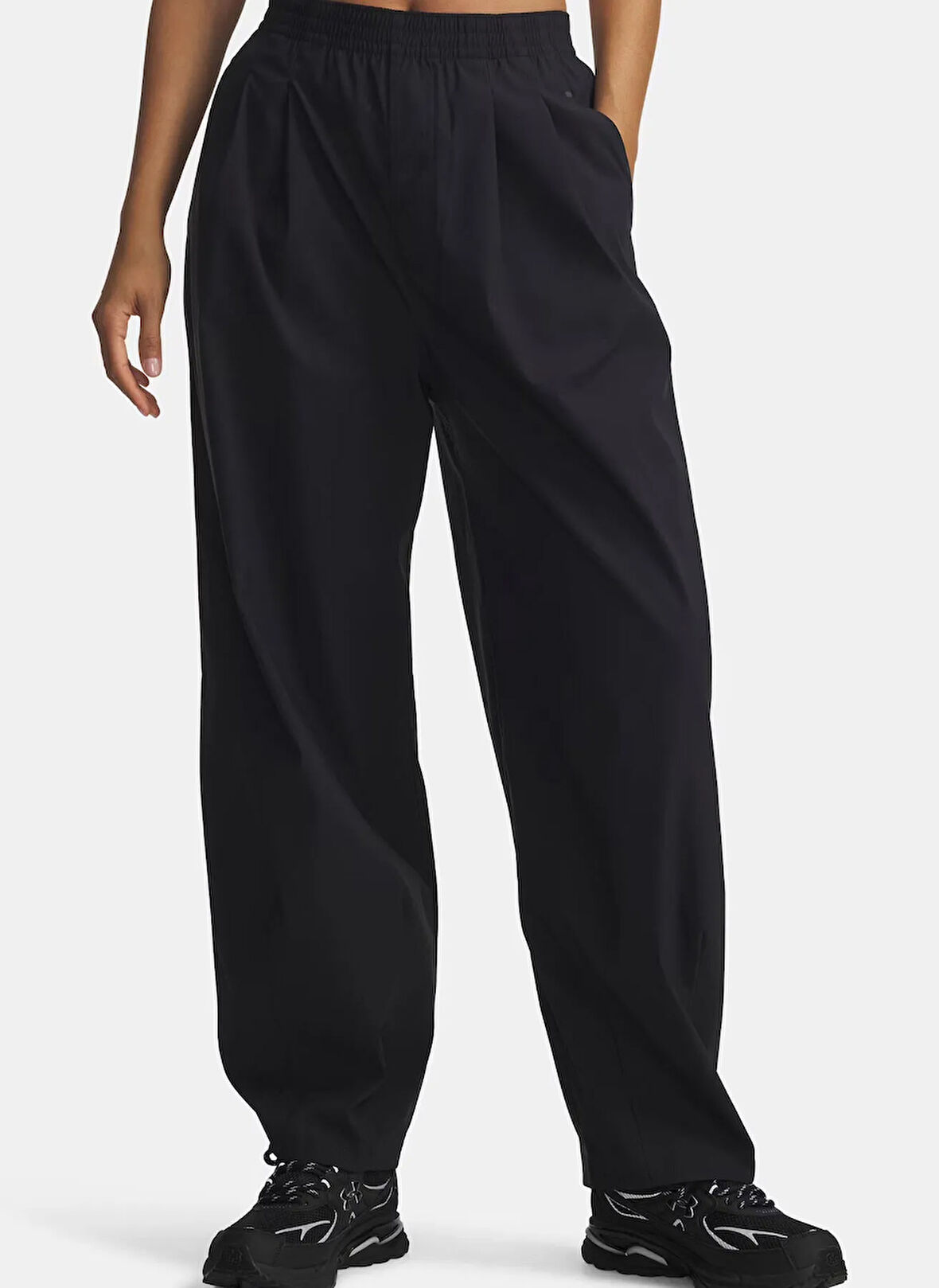 Under Armour 6007027-001-UA Unstoppable Woven Siyah Lastikli Bel Normal Düz Kadın Eşofman Altı