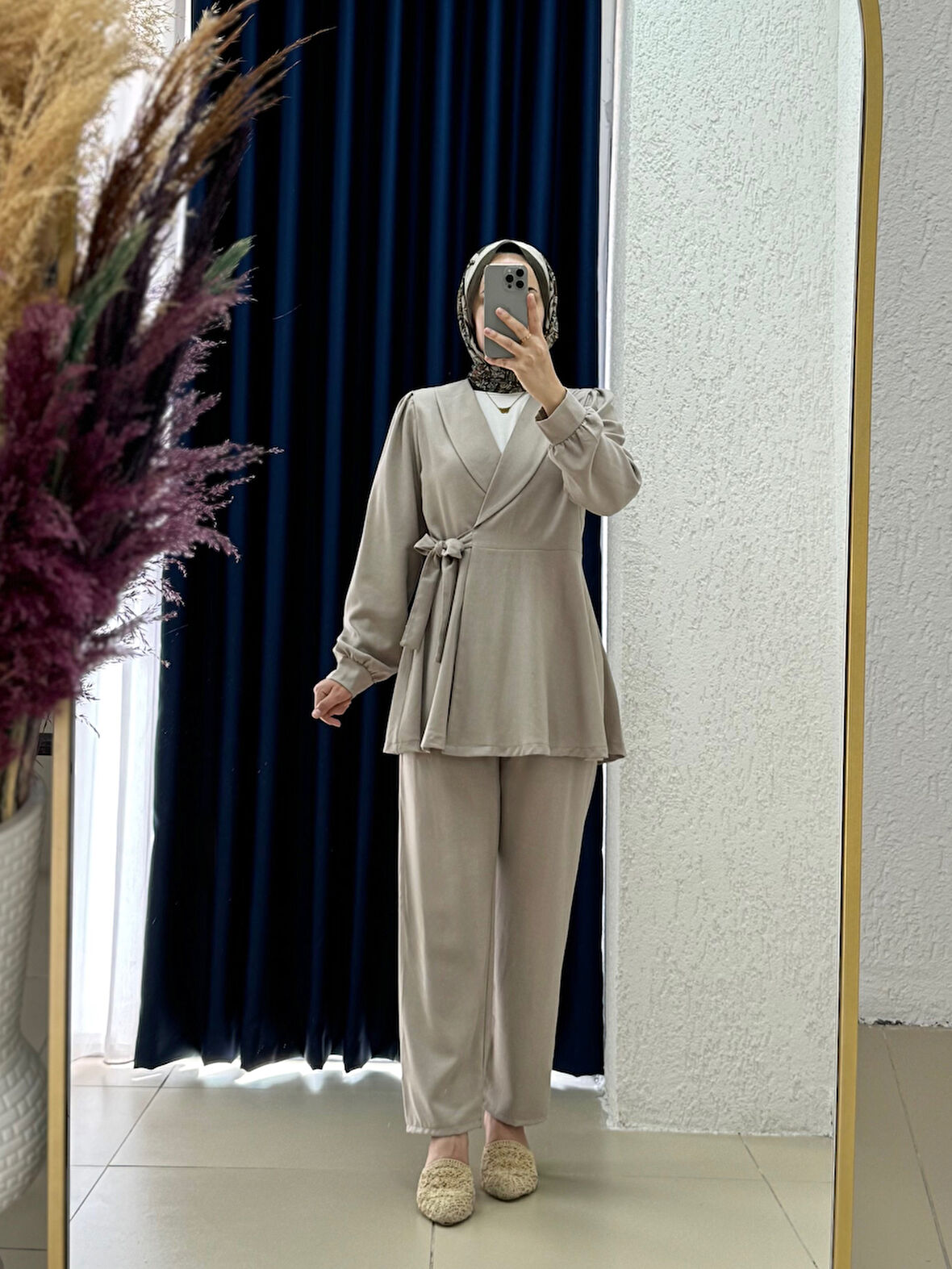 Sormora Kuşak Detaylı Ceketli Pantolonlu Takım-AS471 Vizon